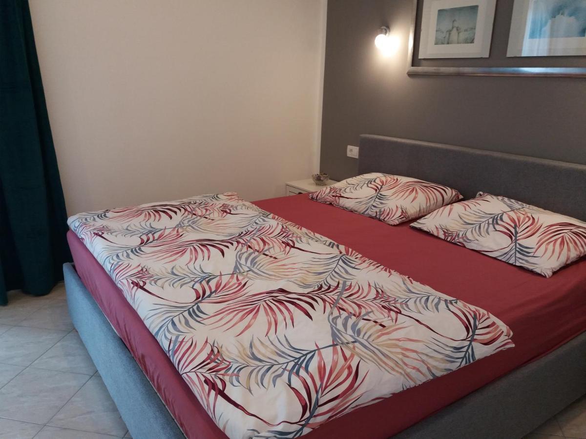 Apartmani Lana Brodarica  Exterior photo