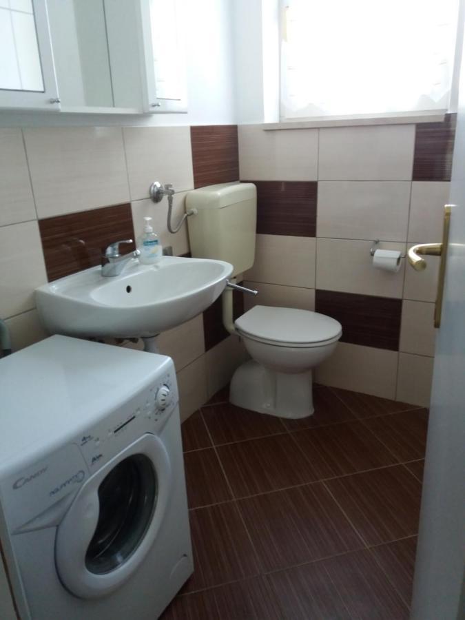 Apartmani Lana Brodarica  Exterior photo