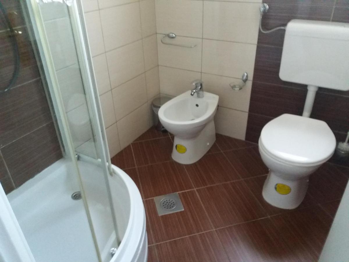 Apartmani Lana Brodarica  Exterior photo