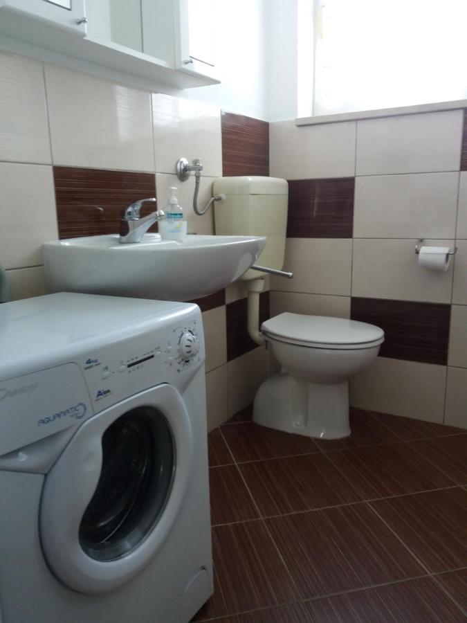 Apartmani Lana Brodarica  Exterior photo